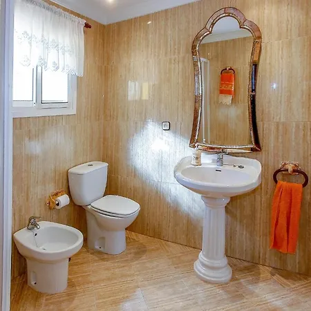 Lovely Home In Alhaurin De La Torre With Wifi Alhaurin de la Torre