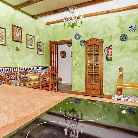 Holiday home Lovely Home In Alhaurin De La Torre With Wifi *