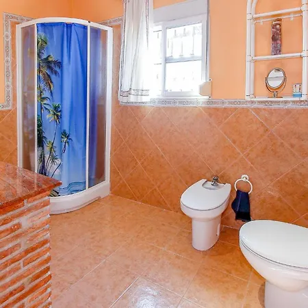 Holiday home Lovely Home In Alhaurin De La Torre With Wifi *