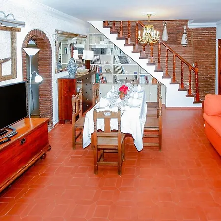 Holiday home Lovely Home In Alhaurin De La Torre With Wifi Alhaurin de la Torre