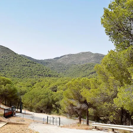 Lovely Home In Alhaurin De La Torre With Wifi Holiday home *