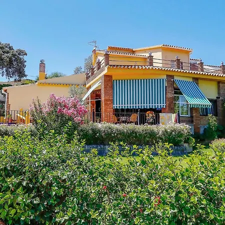 Lovely Home In Alhaurin De La Torre With Wifi Alhaurin de la Torre