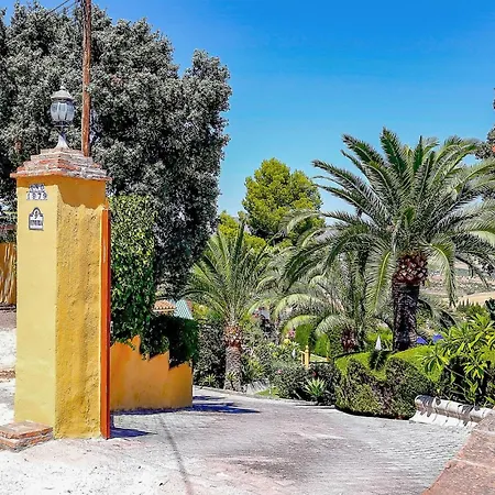 Lovely Home In Alhaurin De La Torre With Wifi Holiday home