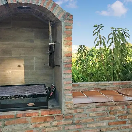 Holiday home Lovely Home In Alhaurin De La Torre With Wifi Alhaurin de la Torre